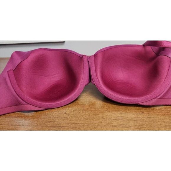 Olga & Adore Me SET OF 2 38D: 1-Olga red/pink underwire bra. 1-Adore Me Lightly - Picture 7 of 13